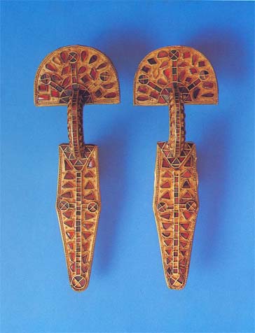 Zlaté brože z přelomu 4. a 5. století, Maďarské národní muzeum, Budapešť